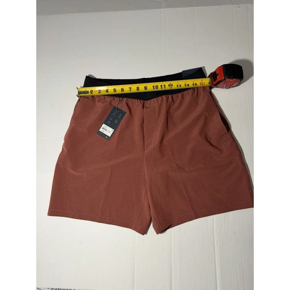 NWT Layer 8 Men’s Elevate Shorts Medium Desert Rust 7” Stretch Performance